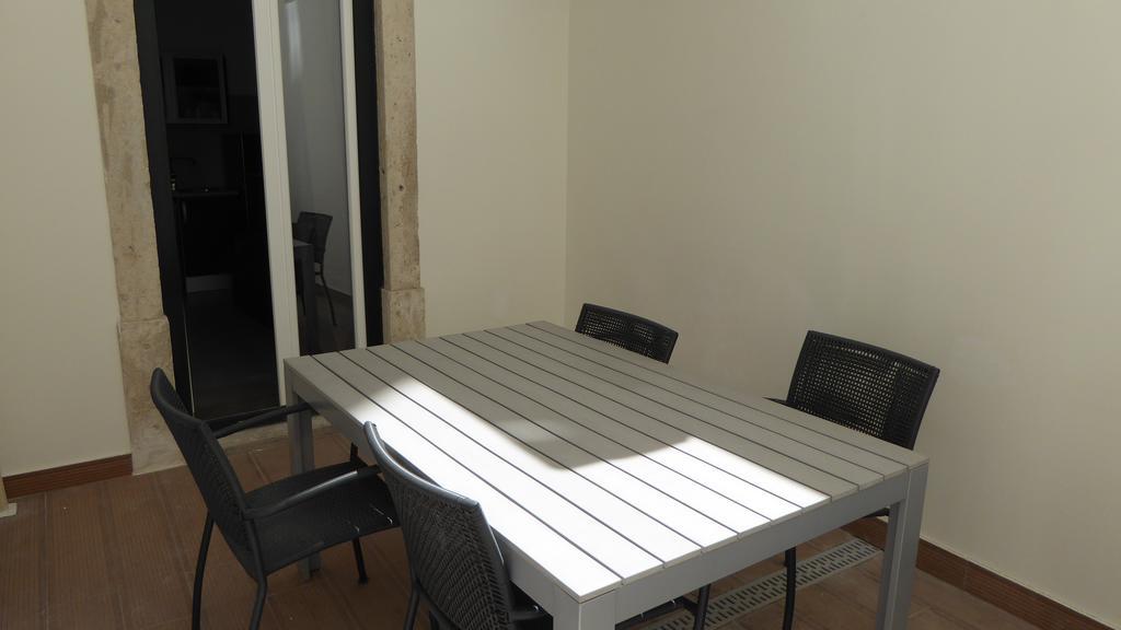 Dobairro Suites At Bairro Alto ลิสบอน ภายนอก รูปภาพ