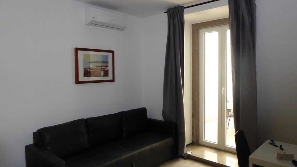Dobairro Suites At Bairro Alto ลิสบอน ภายนอก รูปภาพ